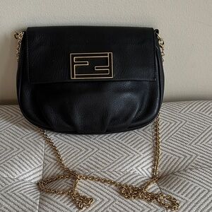Fendi fendista leather pouchette crossbody shoulder Bag